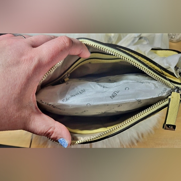 Calvin Klein Crossbody Purse - Picture 3 of 3